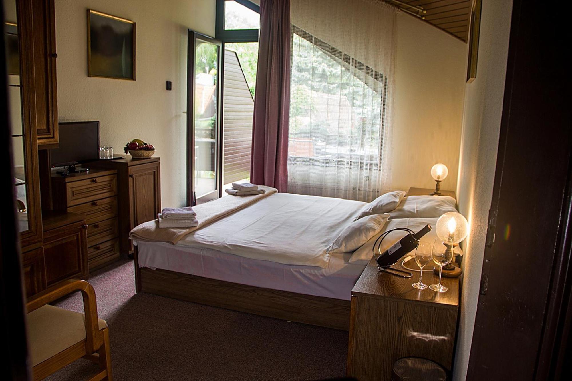 Hotel Molnar Budapest Ngoại thất bức ảnh