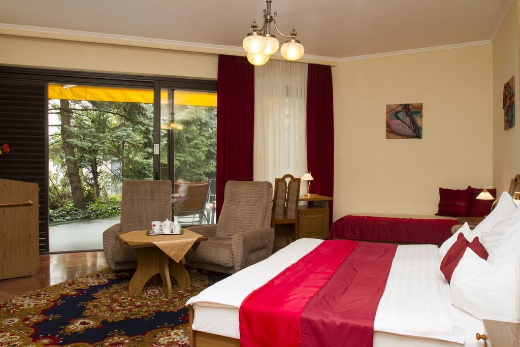Hotel Molnar Budapest Ngoại thất bức ảnh