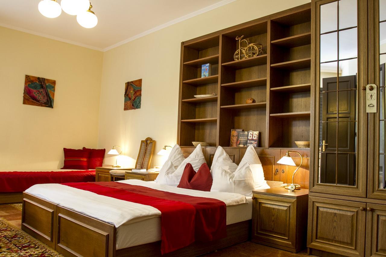 Hotel Molnar Budapest Ngoại thất bức ảnh