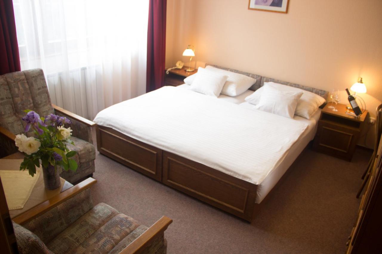Hotel Molnar Budapest Ngoại thất bức ảnh